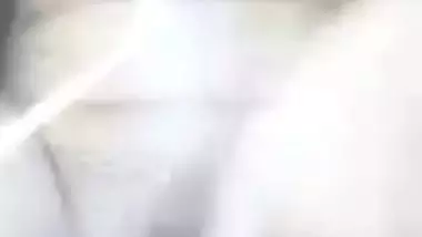 Horny Desi girl shows her XXX sweet pussy in video call sex with lover