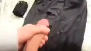 Pakistani Muslim masturbating with big cock