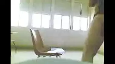 Fsiblog – Indian college girl first time fucked by mate in class room