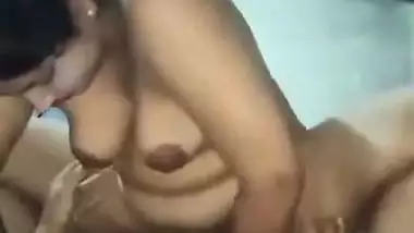 Sexy ass friend wife fucking viral xxx sex homemade