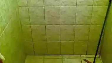 Desi Wife In Shower - Movies. video2porn2