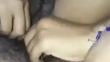 Desi Young Couple Fucking In Jungle