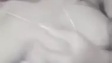 Tiny tits Indian girl nude selfie MMS