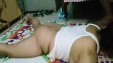 Booby wife sucking fucking MMS video