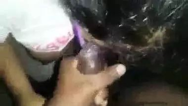 Desi girl blowjob cum facial from her cousin