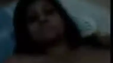 Lahore girl with lovely boobs nude on skype with boyfriend