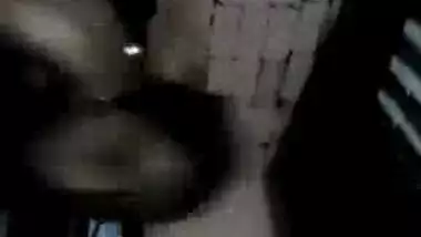 Young desi village girl stripping nude selfie mms