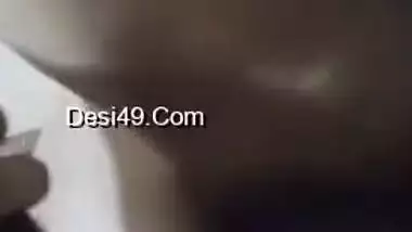 Desi Girl Shaving Her Pussy