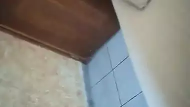Indian girl takes everything off but leaves green panties on in bed