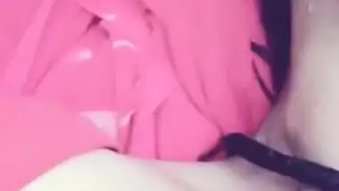 Indian girl with hairy pussy played on outdoor (unseen)