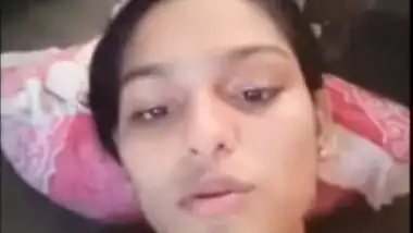 Cute Indian college babe showing boobs and pussy