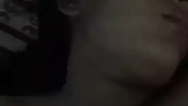 Hot wife Riding Dick