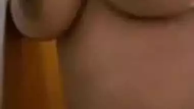 Mallu Aunty Showing Big Boobs