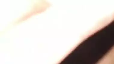 19yo girl losing virginity in Srilankan sex video