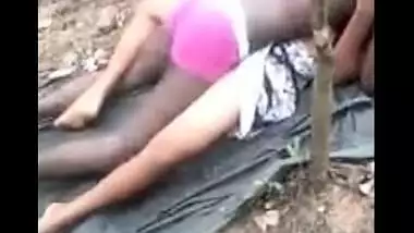 Desi girl enjoys a quick outdoor fuck from her boyfriend