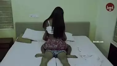 Desi College Couple Having Early Morning Sex At Hotel