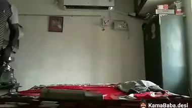 Dehati sex of Maharashtrian lady riding on her lover’s dick