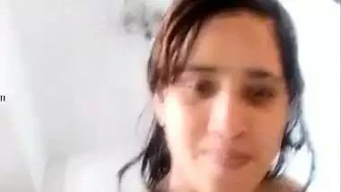 Today Exclusive -cute Bangla Girl Strip Her Cloths And Showing Her Nude Body