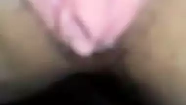 Teen pink pussy girl showing her shaved pussy