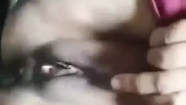 Married lady strips in front of the camera in Nepali xxx MMS