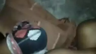 Desi village girl fucking with her lover in room