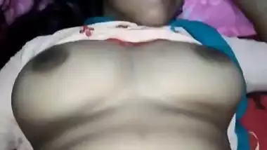 Beautiful Married Bhabi Fuking At Night Full Clip