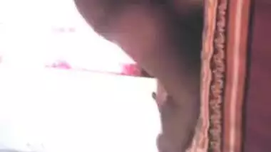 Horny married man calls Desi hooker to satisfy his XXX needs