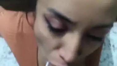 Esta Milf Me Dio Mejor Mamada Profunda, Asta Que Eyacule En Su Garganta