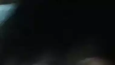 Indian XXX Sex! Desi cute girl first time fucking with bf