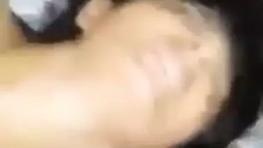 Lover drills 18-year-old GF’s tight pussy in teen sex MMS