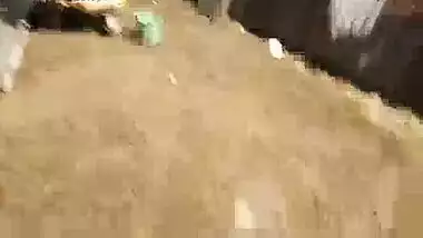 Desi indian women pissing outside in open voyeur