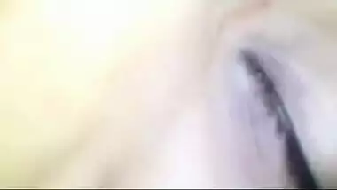 Mallu teen outdoor sex video of a hot girl with sexy tits.