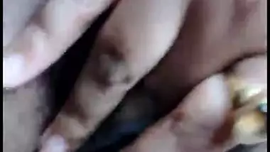 Desi cute sexy girl showing her nude body-5