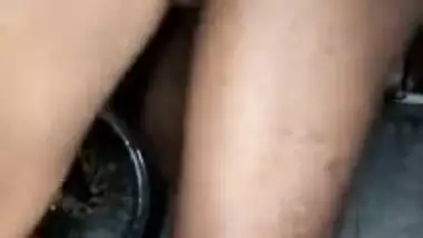 Putting a small ass to clap
