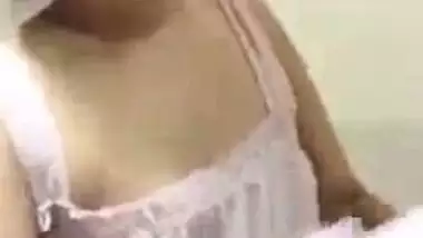 Desi wife naked stripped during suit change MMS movie
