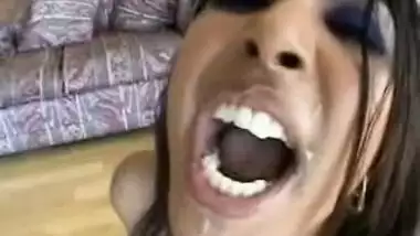 Love how he fucks her roughly and takes a pic...