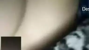 Today Exclusive- Horny Varsha Bhabhi Showing Her Boobs And Pussy On Video Call Part 1