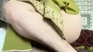 Pakistani sexy wife showing update