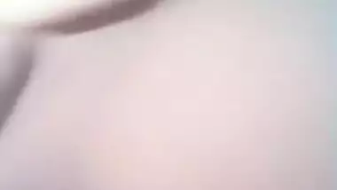 Desi village girl show her nude body