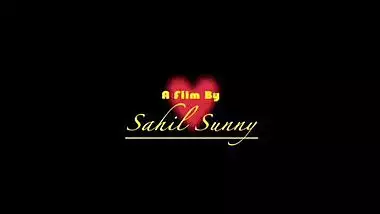 Desi young bhabhi first time doing naughty activity in masala film