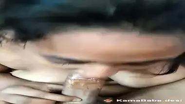 A pervert gets an Indian blowjob from a Kolkata slut