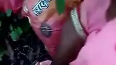Desi Hot Bhabhi jungle chudai