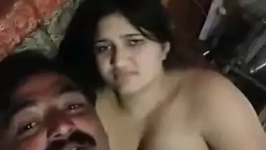 Desi cute girl after fucking with her dad best friend