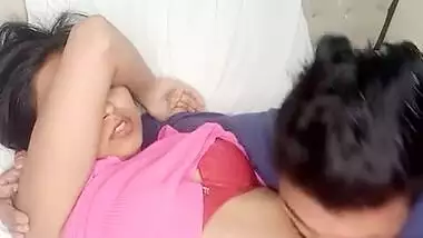 MAHI HOT LIVE
