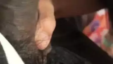Indian Housewife CLOSEUP BLOWJOB to his HUSBAND POV !!!-CrazyCouple