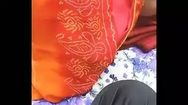 Bubbly Bhabi Ruchika on Tango Pvt Playing With Lover