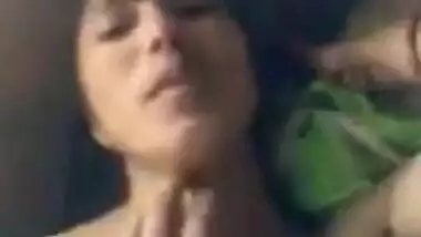 Saree me wife ne pati ke bhai ke bur chudai khel khela