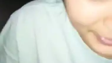 Horny Girl Giving Blowjob Erotic