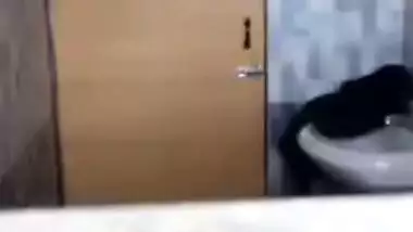 Slim Girl Bathing Captured Secretly