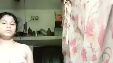 Today Exclusive- Desi Village Girl Record Her Nude Video For Lover Part 2